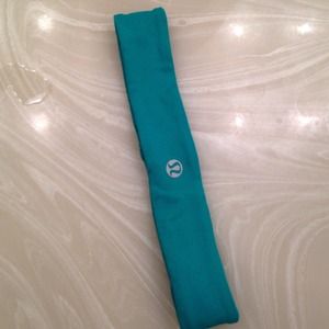 Lululemon headband