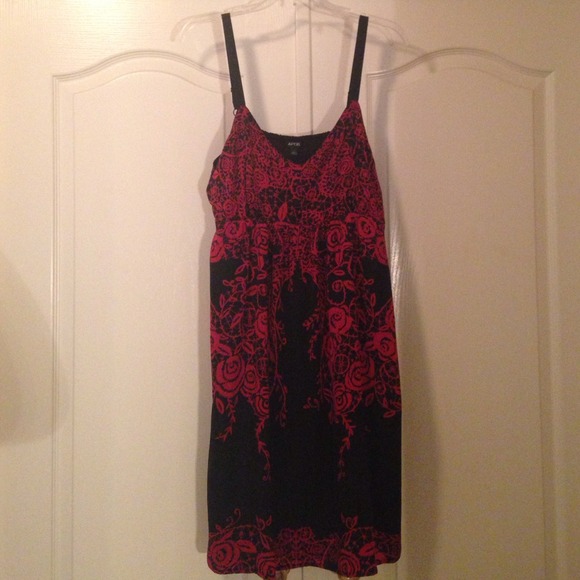 Red rose dress