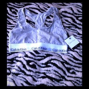🎀💫CALVIN KLEIN BRALETTE 🎊🎉