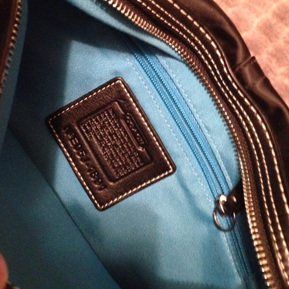 Coach black satin feel handbag - Picture 4 of 6