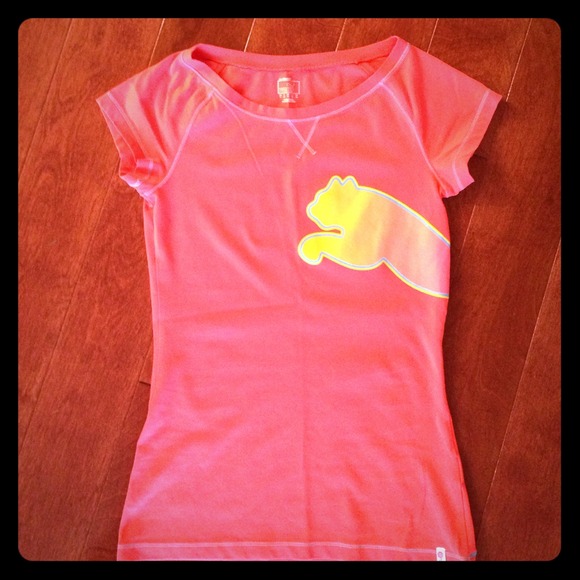 Puma orange tee