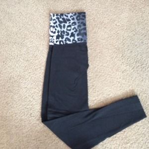 Victoria secret leggings