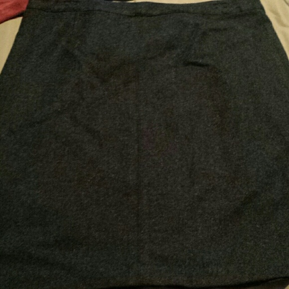 REDUCED!!! Dark grey uniform style button skirt - Picture 4 of 4