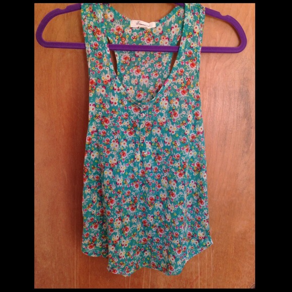 Floral buttoned top
