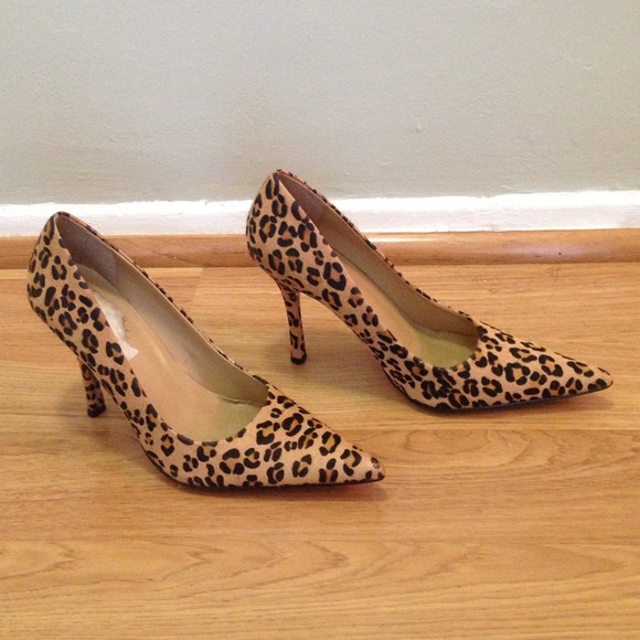 Bakers Shoes - Leopard print leather heels with red sole - Bakers