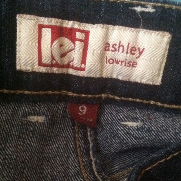 Ashley jeans good conditions - Picture 3 of 3