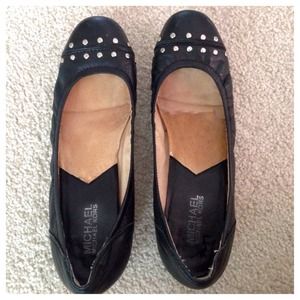 Michael by Michael Kors black flats