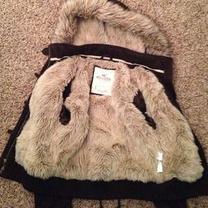 Like new!! Barely worn Hollister dark brown jacket