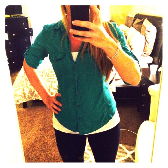 James Perse button down shirt size large turquoise