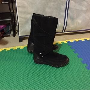 Skecher boots