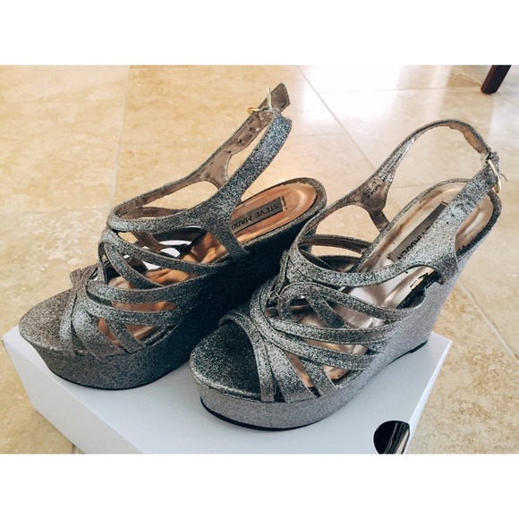 Steven Madden Glitter Wedges