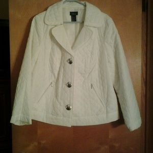 White jacket puffy look