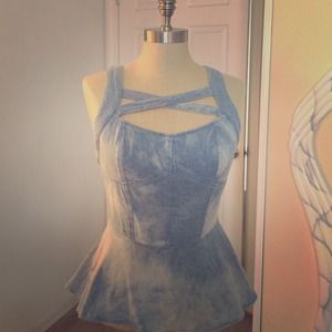 BLACK FRIDAY SHOPPING DENIM PEPLUM TOP 💙