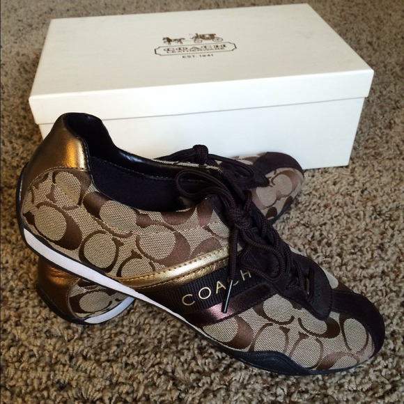 Coach Sneakers Sz 8 in Brown