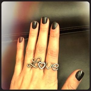 Love knuckle ring