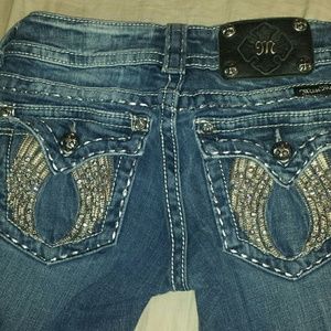 Buckle straight jeans