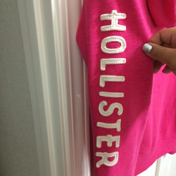 NWT Hot Pink Hollister Hooded Sweater - Picture 3 of 4
