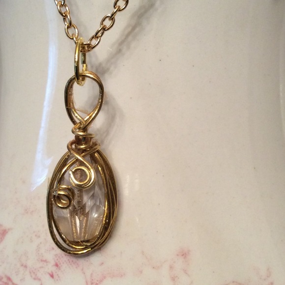 Jewelry - Golden Wire Wrapped Necklace