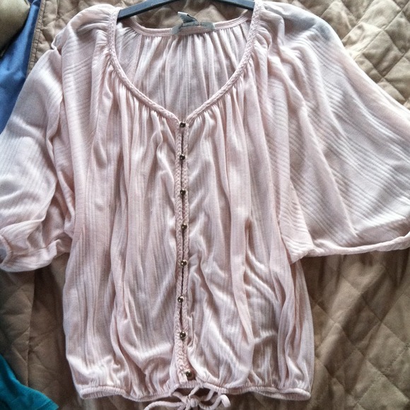 3/4 sleeve blouse with tie. Small. American Rag