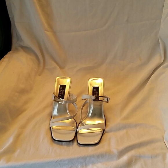Ladie's Sandal