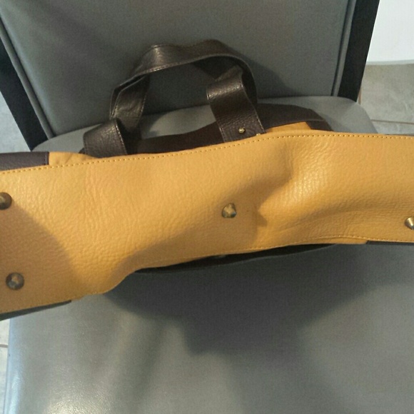 Mustard and Brown Large Handbag - Picture 3 of 4