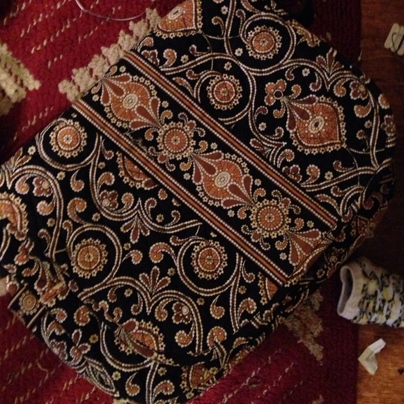 Vera bradley messenger!
