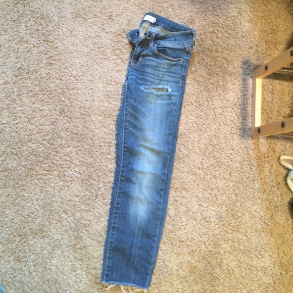 SOLD ❌ ❌ super skinny wripped jeans