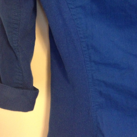 Blue dress shirt! - Picture 2 of 3