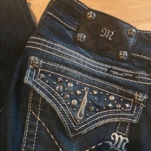 Size 27 miss me's!