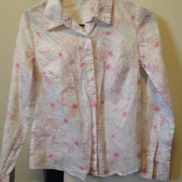 Beautiful dress shirt! - Picture 3 of 3