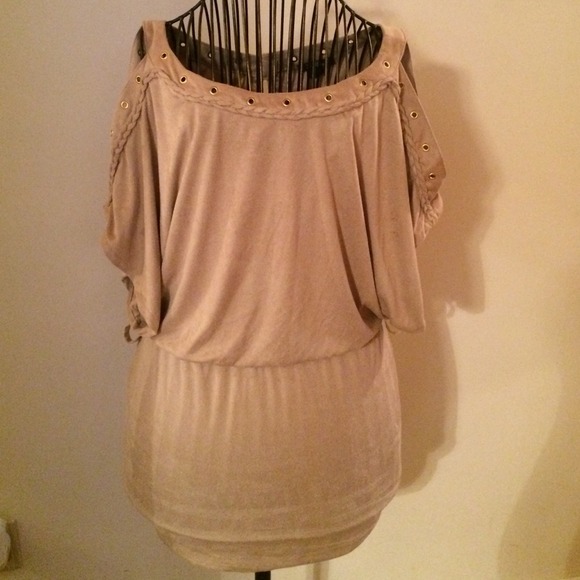 Very comfy brown dress!