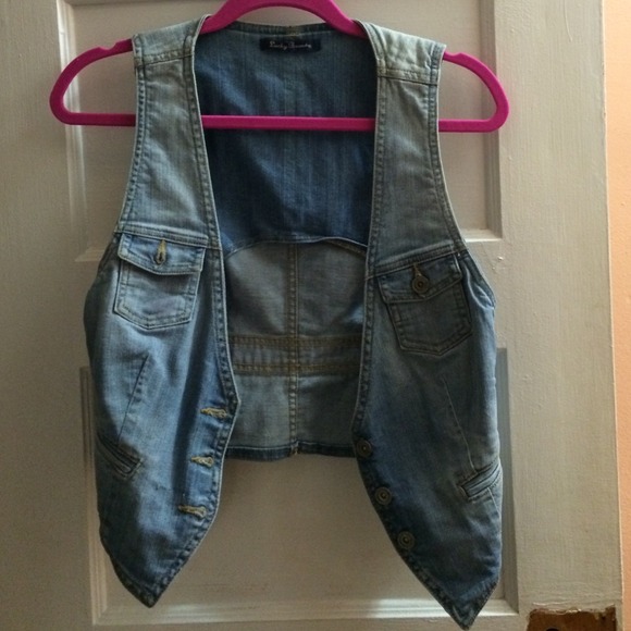 ❌SOLD❌Lucky brand denim vest