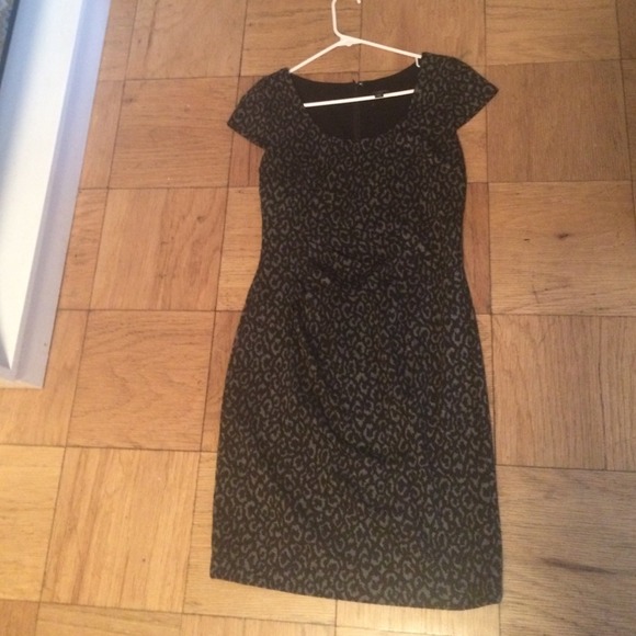 Ann Taylor grey & black cheetah print dress