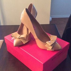 👠 Betsy Johnson pumps