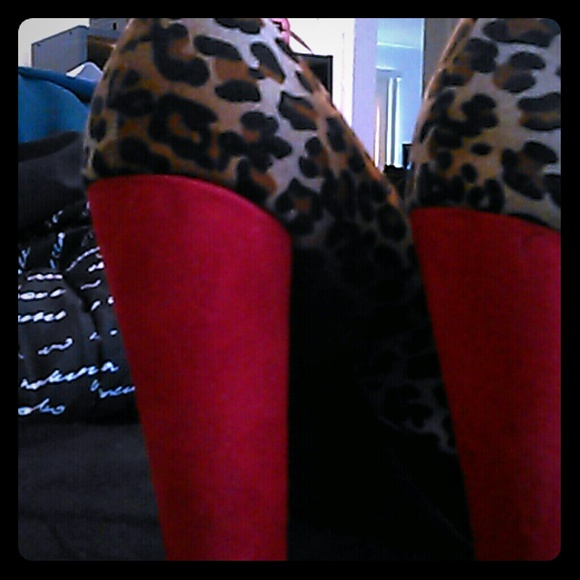 Leopard heels