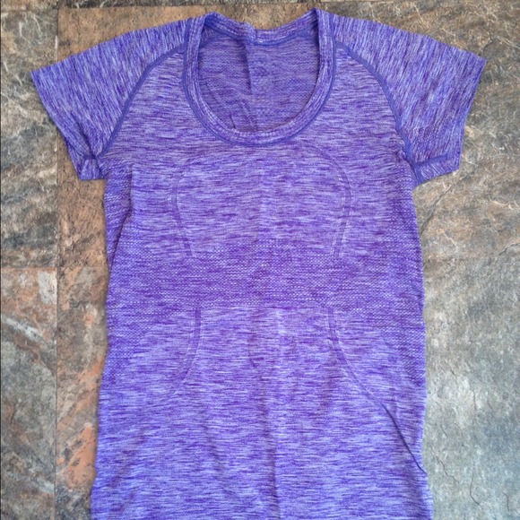 Lululemon run swiftly t-shirt