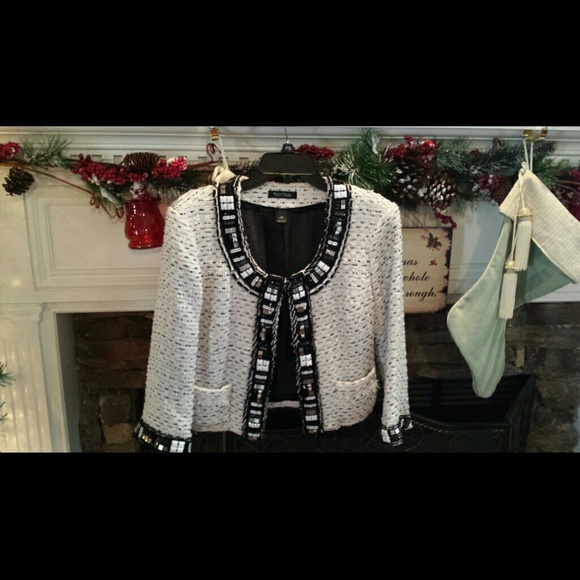 Offers welcome. White House Black Market blazer