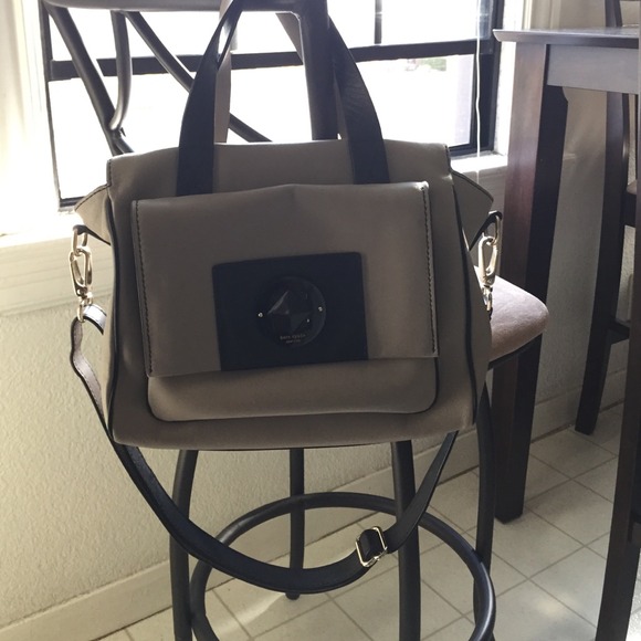 Kate Spade leather handbag with strap - Picture 4 of 4