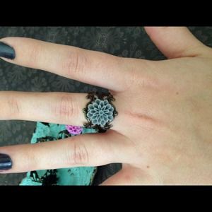 Flower filigree ring