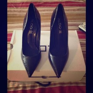 Aldo shoes like new!