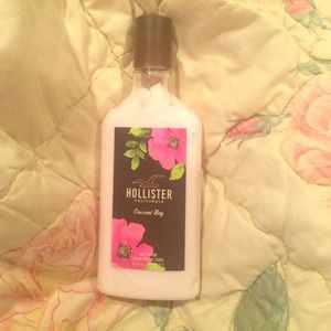 🌺Hollister Lotion🌺