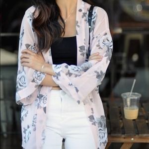 H&M pink w/ gray floral print kimono