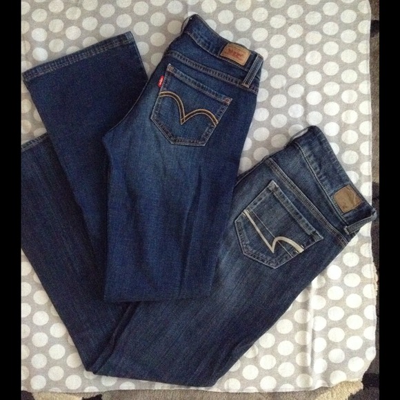 Lot of 2 Bootcut Jeans (Levi's and Am Eagle