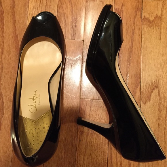 Shoes - Picture 2 of 4