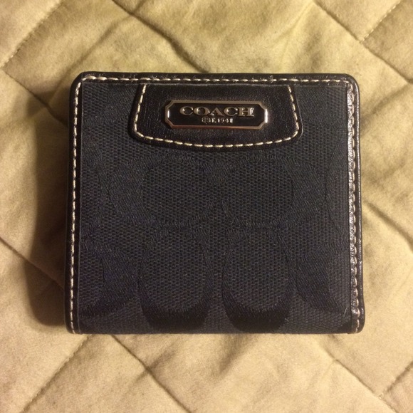 Brand new coach C logo mini wallet!