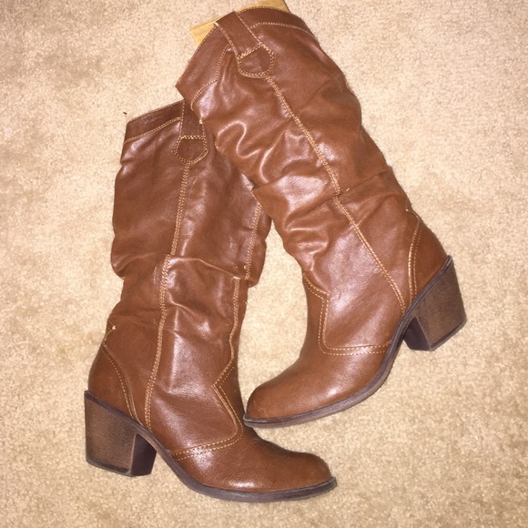 Mossimo Supply Co. Brown Cowboy Boots
