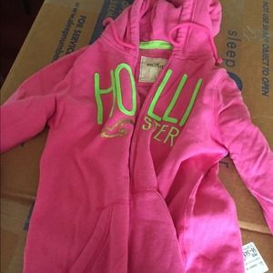 Hollister sweatshirt