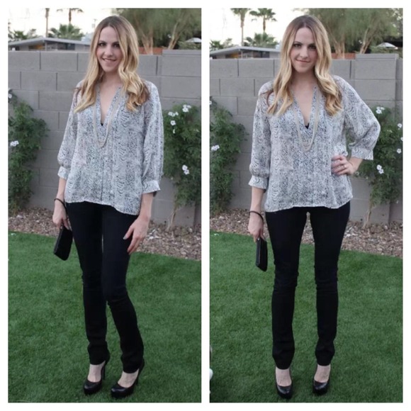 SOLD:Joie Silk Blouse, Medium, Black & White Print - Picture 3 of 4