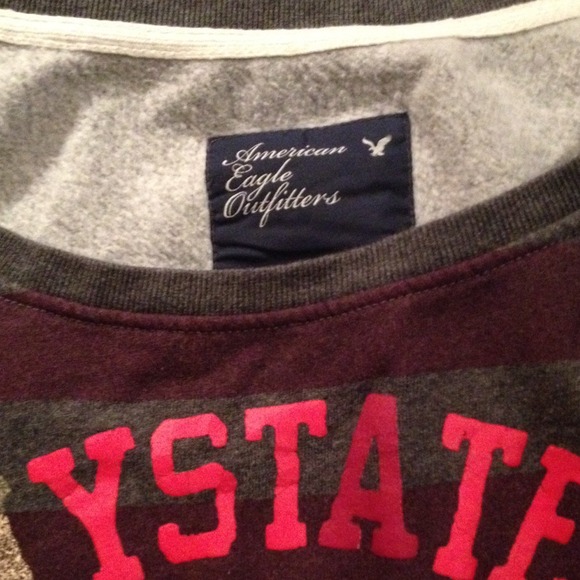 XXBundledXX New AE Distressed Striped Sweater - Picture 2 of 3