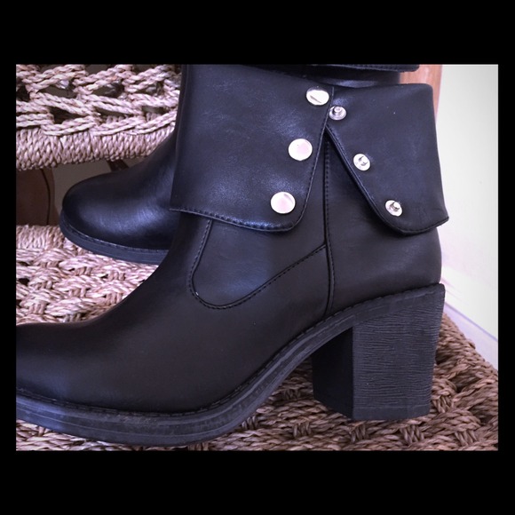 Nice black booties by dollhouse